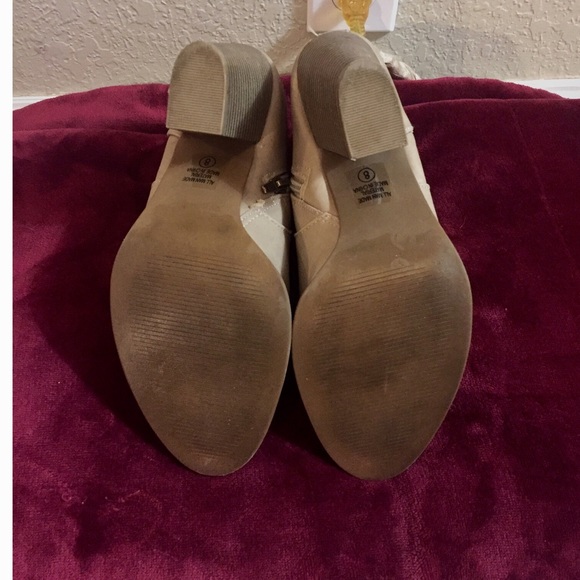 Tan booties - Picture 5 of 8